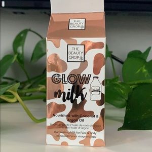 The beauty crop glow milk